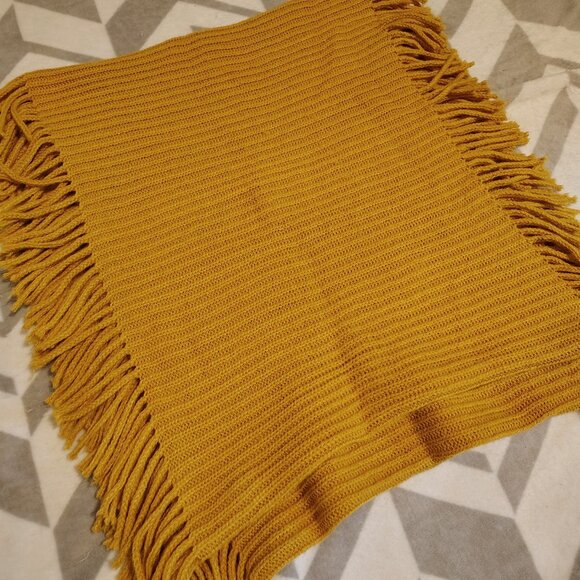Cute Mustard Yellow Acrylic Circle Scarf w Fringe Tassels - Picture 1 of 5